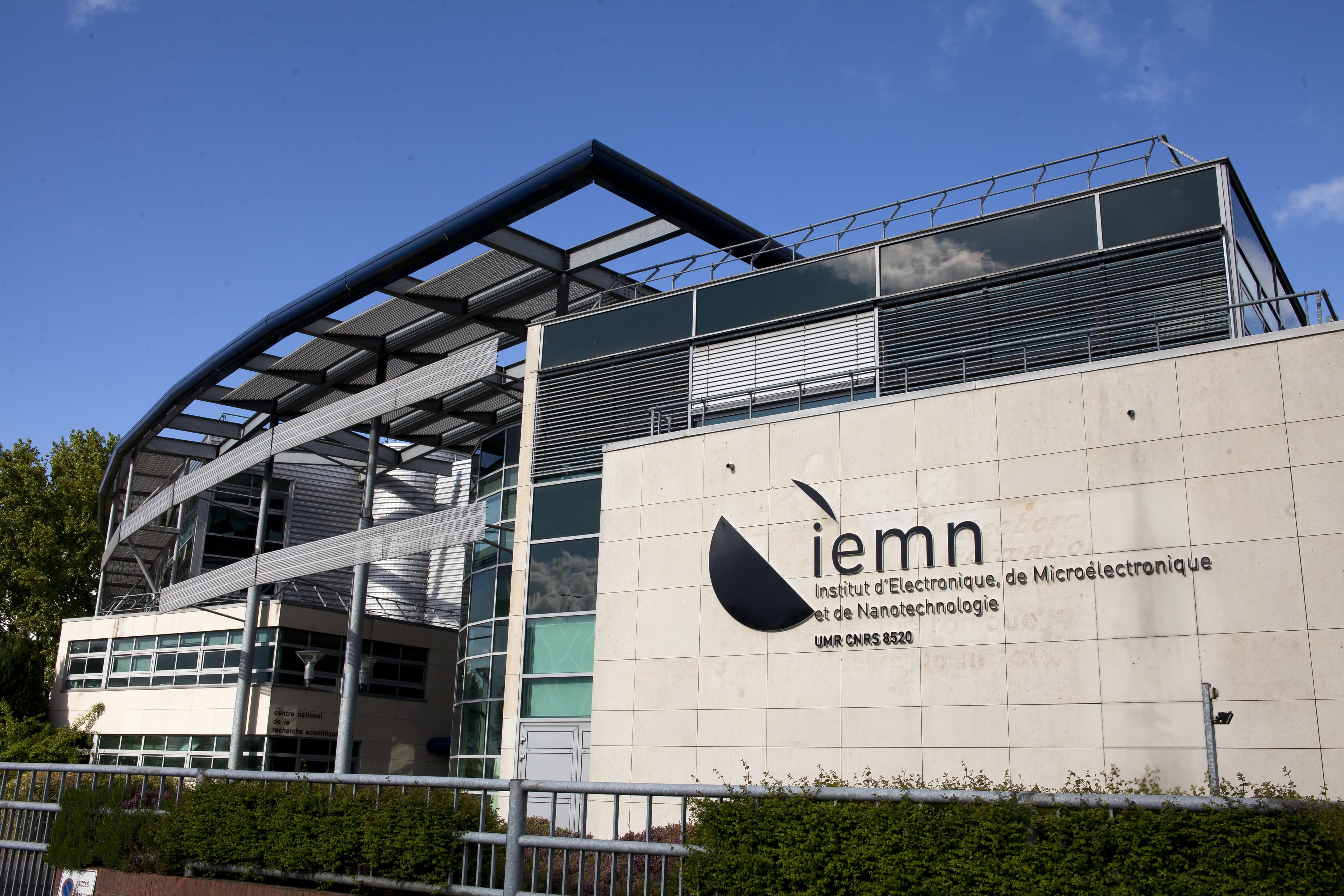 CROW (IEMN, Villeneuve-d'Ascq)